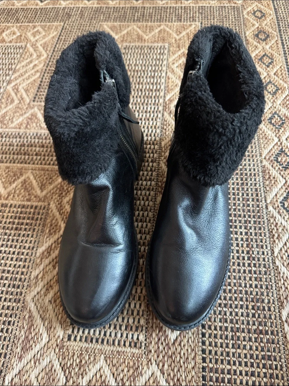 COUGAR Kendal Waterproof Leather Faux Fur Boots Black Size 9
